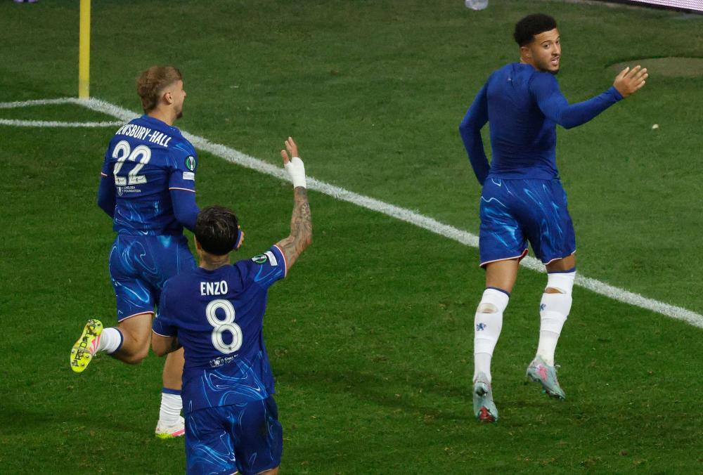 阿斯顿维拉 vs. 阿森纳：乌奈·埃梅里能再次智胜米克尔·阿尔特塔吗？